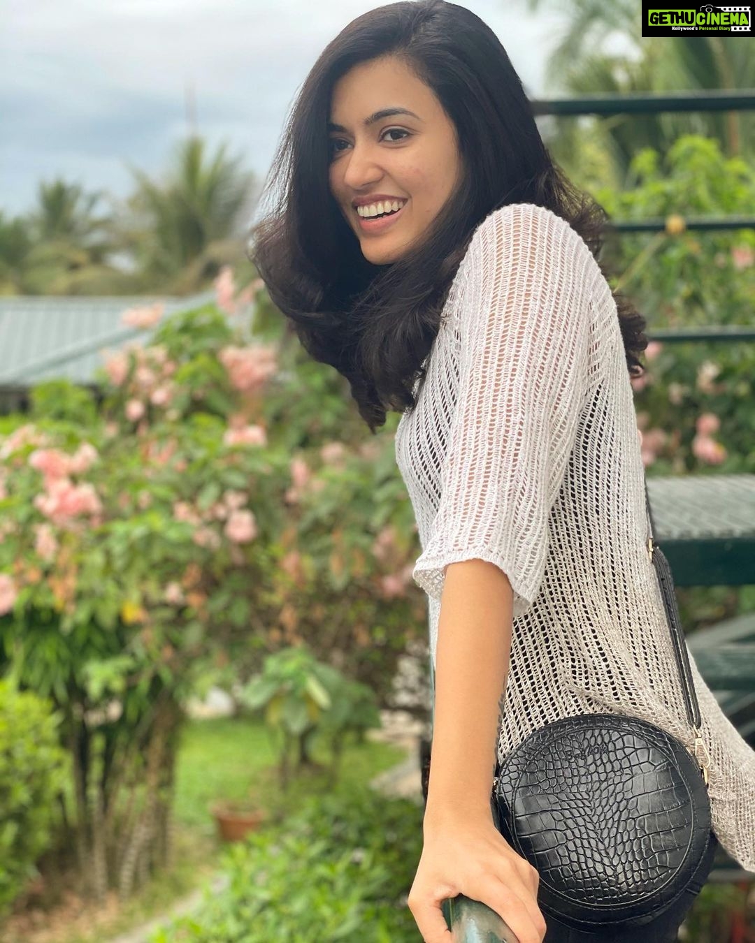 Anju Kurian Instagram - Make your joy non-negotiable. ❤️❤️❤️ Chaganasherry