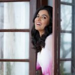 Anju Kurian Instagram - “Above all, love each other deeply”. 1 peter 4:8 💕 Hope everyone had a beautiful Easter! 🤗🤗🤗 . . . . 📸- @milanmaliackal 👗- @itssujithsudhakaran 💄- femy1122 Fort Cochin