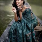 Anju Kurian Instagram - 🌼M🌼A🌼L🌼A🌼Y🌼A🌼L🌼I🌼 . . . . . Photography: @arun_payyadimeethal Styling : @_maaay____ Costume : @teekey_official Make up : @sreshtamakeup Accessories: @la_saluto Camera Assist : @rahulthuvassery_94 Location : @ayurvedichospital