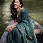 Anju Kurian Instagram - 🌼M🌼A🌼L🌼A🌼Y🌼A🌼L🌼I🌼 . . . . . Photography: @arun_payyadimeethal Styling : @_maaay____ Costume : @teekey_official Make up : @sreshtamakeup Accessories: @la_saluto Camera Assist : @rahulthuvassery_94 Location : @ayurvedichospital