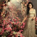 Anju Kurian Instagram - SEASON OF FLOWERS @swayamvarasilksindia Production house: @dravya.concepts Director: @najmalmarath Creative Director: @nisar7922 Photographer: @shafishakkeer Costume: @amrutha_c_r Art: @sunil__george_ Hair & MUA: @shiva_makeover , @vijilsmakeover Image Retouch: @murugaraj_raghavan Manager - Dravya Concepts: @hasil_as BTS : @sachinmohandasphotography Photography Asst: @abin_km_ Production Manager: @am_haadil Studio: @threedotsfilmstudio . . . #swayamvarasilksindia #kochi #anjukurian #flowers #nature #love #flower #photography #flowerstagram #naturephotography #art #garden #beautiful #photooftheday #spring #flowersofinstagram #instagood #instagram #summer #flowerphotography #like #photo #naturelovers #beauty #wedding #green #roses #picoftheday