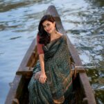 Anju Kurian Instagram - Hello 2021 👋 Give wings to your dreams and let them come true in 2021 😘🥰. . . . Photography @arun_payyadimeethal Styling : @_maaay____ Costume : @teekey_official Make up : @sreshtamakeup Accessories: @la_saluto Camera Assist : @rahulthuvassery_94 Location : @ayurvedichospital Rajah Island