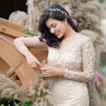 Anju Kurian Instagram - ✨🍀✨ . . . P.C - @milanmaliackal Designer- @rosantoparekkattil Stylist - @soorajskofficial MUA- @_aishwarya_karayil Decor - @lumiere__events