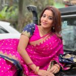 Antara Biswas Instagram - 💓💗💓💗💓💗…. Pink Love… #purvi #dressedup #anthology #series @hungama_play How Nicely I have Used @saahiluppal0808 ‘s car as my Prop 🤷‍♀️😇🙈😂🥰… he don’t even know 🤪 Mua: @sachinmakeupartist1 Hairstyling: @mahakal_my_dreams 📸: @deepakpathak663
