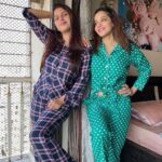 Antara Biswas Instagram – Sparkle ✨ When You are sleeping… And Get Up And Pose With Your Bestie 🤪😇😇 @riyasingh2291 

Outfits: @cotcloclothing 
Styling: @styling.your.soul