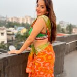 Antara Biswas Instagram – My Hair Isn’t Messy … It’s Just Erupting With Awesome 😎…. #sunset #time #sunday #kolkata #diaries #messy #hair #me #saree #love