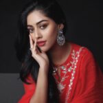 Anu Emmanuel Instagram - Wearing @priyadesignstudio Photography @merpkj Follow me on @helo_app @heloapptelugu for exclusive videos and pictures!