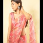 Anu Emmanuel Instagram – Who doesn’t love a pink saree 🌸

Wearing @sakshamneharicka 
💎 @merojewellery 
Styled by @shefalideora_