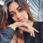 Anu Emmanuel Instagram - Blaaahhh airportssss #delayedagain 😒