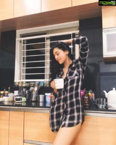 Anu Emmanuel Instagram - 2am tea time ☕️
#insomniac
