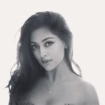 Anu Emmanuel Instagram – Challenge Accepted 🖤 ✨ @reba_john @swathimaria 
#womensupportingwomen