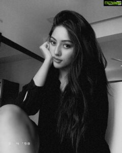 Anu Emmanuel Instagram - Fellow introverts, are you ready to not be introverts when all this is over? 👀