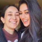 Anu Emmanuel Instagram - Happy Mother’s Day to my favourite human! Always smiling no matter what! Wish I could hug and squeeze you but until next time 💗😘 Wishing all the strong mothers a very happy Mother’s Day! 🤗