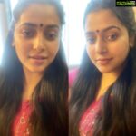 Anu Sithara Instagram - Just for a change 😉