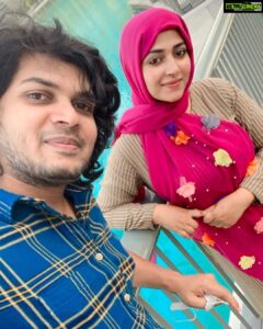 Anu Sithara Instagram - @downtowndubai
@burjkhalifa
@emaardubai
@momoindubaimovie @vishnuprasadsignature