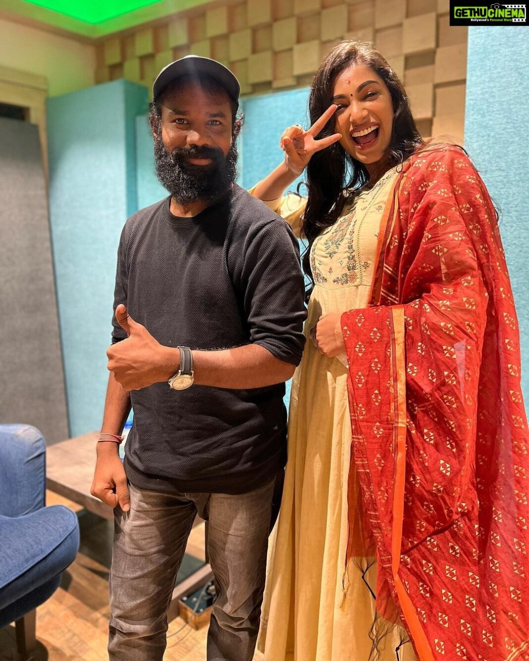Anukreethy Vas Instagram - Absolute pleasure to be working with such amazing people @actorvijaysethupathi ❤️ . and my number one favourite AD @vijaimuthupandi anna ! Can’t wait to rehearse lines with you again 💕 . . #grateful #blessed #missindia2018 #anukreethyvas #vjs46 @sunpictures @timestalent Knack Studios