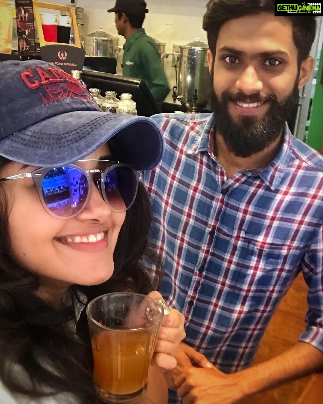 Anupama Parameswaran Instagram - Happy me 🥰 #bff ♥️ @akshaijoy Bangalore, India