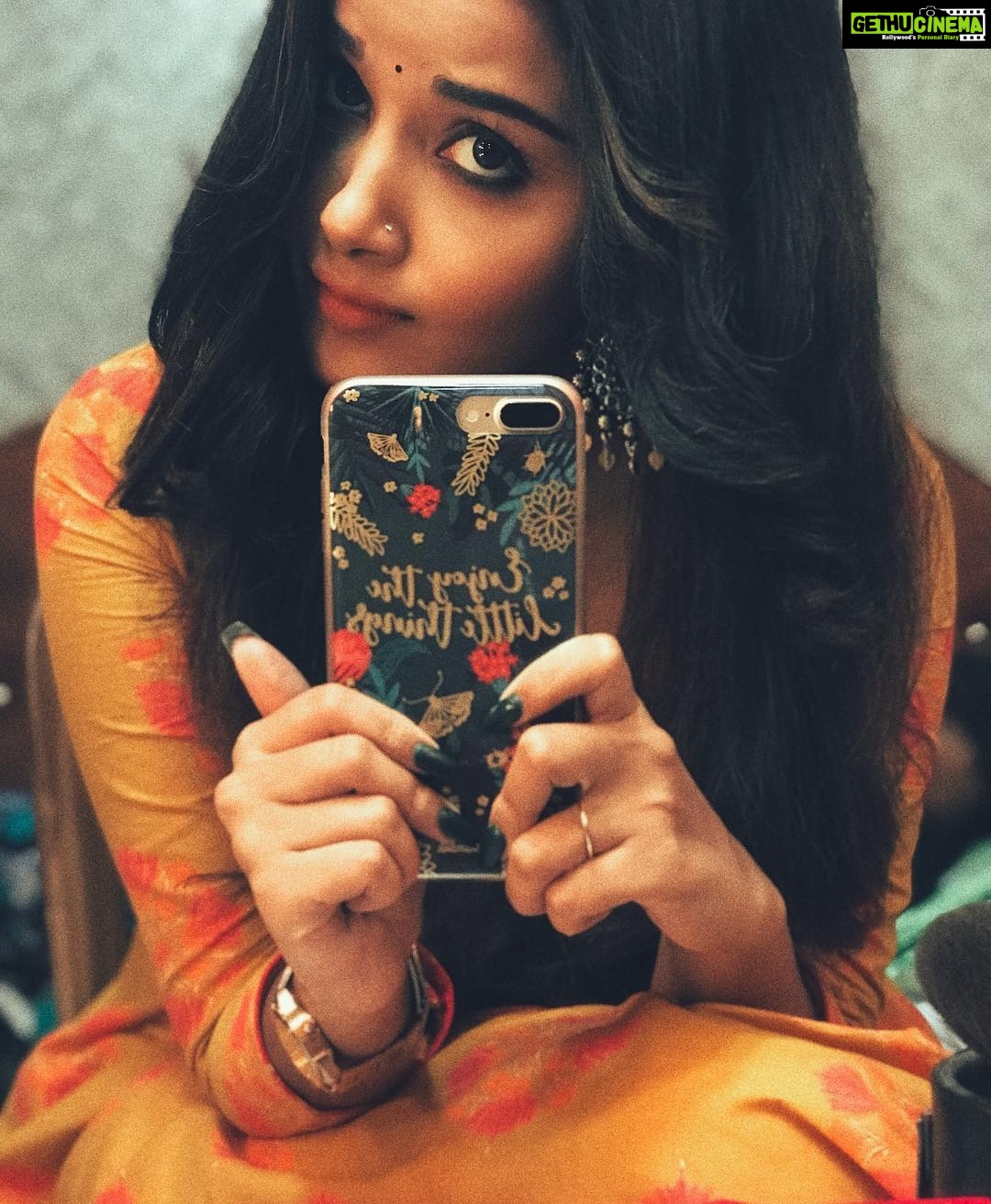 Anupama Parameswaran Instagram - There is only one happiness in this life, to love♥️and be loved♥️ Salt Lake City, West Bengal, India