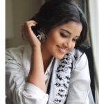 Anupama Parameswaran Instagram - Saree ♥️ Styled by @impriyankasahajananda Outfit @nineteen89official Accessories @bellofox Photography: @Rajiv.krishna.14 Makeup : @shelarpravin99 Hairstyle: @koli_sarika7313 ♥️