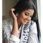 Anupama Parameswaran Instagram – Saree ♥️ Styled by @impriyankasahajananda
Outfit @nineteen89official
Accessories @bellofox
Photography: @Rajiv.krishna.14
Makeup : @shelarpravin99
Hairstyle: @koli_sarika7313 ♥️