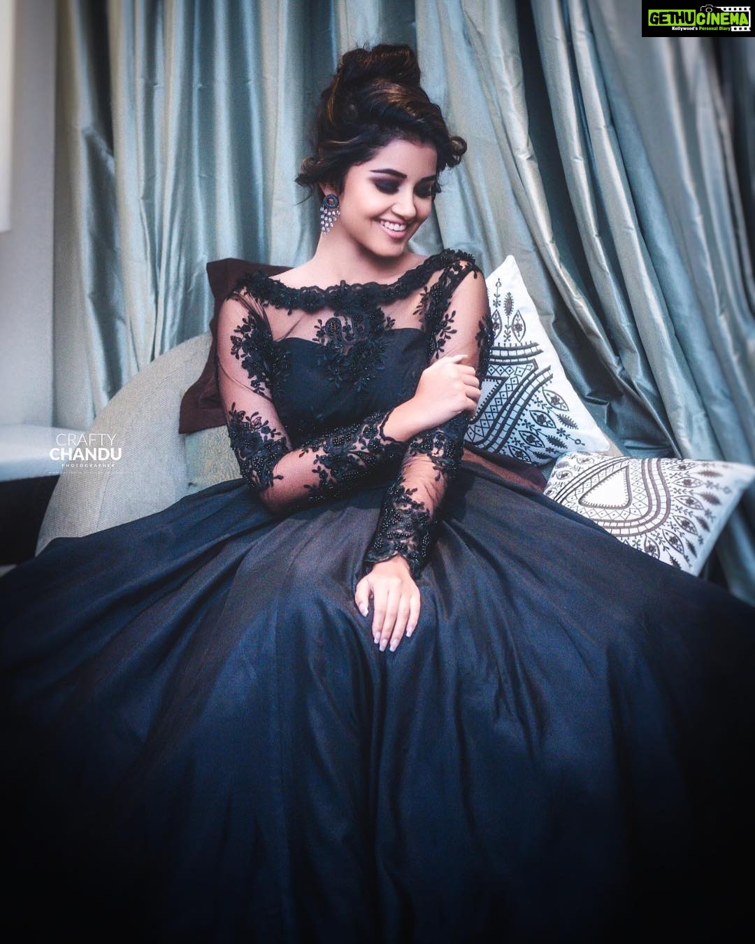 anupama parameswaran lover's ~♥~ Images • Aaradhya (@its_me_aaru) on  ShareChat