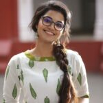 Anupama Parameswaran Instagram - From my debut movie in Kannada ♥️ #natasarvabhouma... A @pavanwadeyar Movie with @puneethrajkumar.official Sir 🤗 Happy and excited 😊