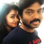 Anupama Parameswaran Instagram - Behind the man behind #tholiprema and #tejiloveyou Director @a.karunakaran_here ......It was pleasure working with you sir 😇