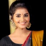 Anupama Parameswaran Instagram - Loved this one ♥️♥️♥️♥️♥️ From the bottom of my heart I Thank my team for all the hardwork ♥️ thanking you all for all the support 😍🙏🏽 Stylist @lavanyabathina Saree @archithanarayanamofficial Blouse @asmitha.madhulatha Accessories @mspinkpantherjewel PC @Kalyanchatha6840 MUA @shelarpravin99 Hairstyle @koli_sarika7313 #tejiloveyou audio function ♥️