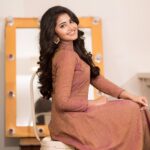 Anupama Parameswaran Instagram - Throwback ♥️ Styled by @asmitha.madhulatha ♥️ Accessories @aarni_by_shravani Clicked by @karteeksivagouni