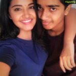 Anupama Parameswaran Instagram - Meeting him after a while 🤤🖤 #brotherlove❤️ Hyderabad