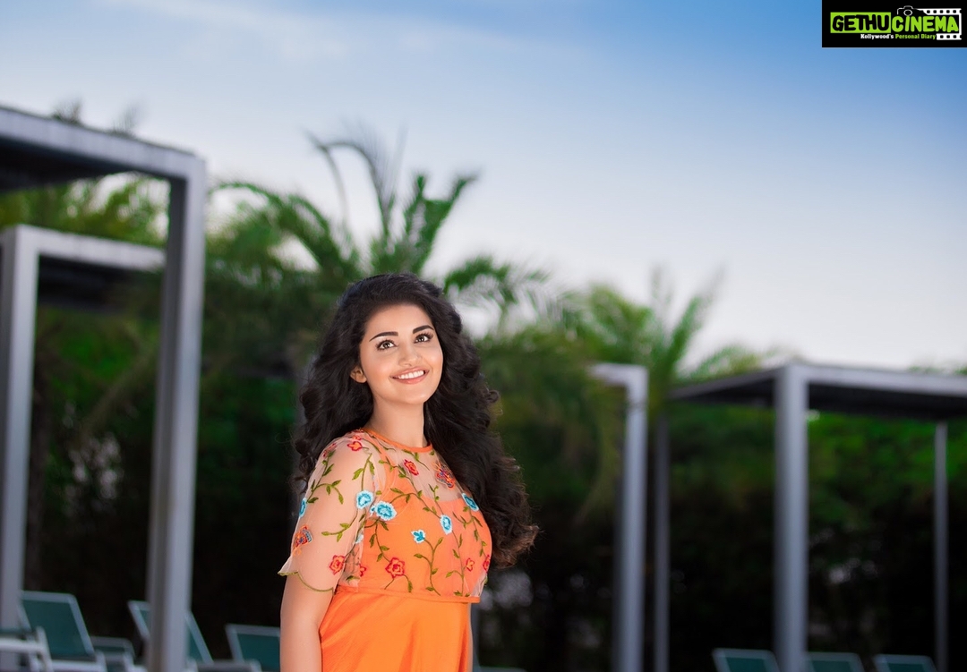 Anupama Parameswaran Instagram - #krishnarjunayudham promotions π₯ Loved this one Styled and designed by my cuties @madhulathareddylabel πππ Clicked by @karteeksivagouni πΈβπΌ MUA @shelarpravin99 Hairstyle @sarikahonrao Donβt miss our #KAY tmro π Love yaaaaaa