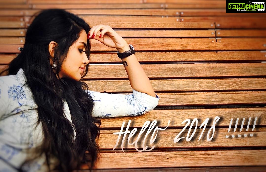 Anupama Parameswaran Instagram - 🤗