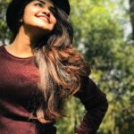 Anupama Parameswaran Instagram - Sun kissed 🌞😘🙆🏻‍♀️