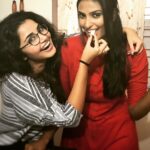 Anupama Parameswaran Instagram - One more ........once again 😇 birthday wishes to this wonderful girrrrrllll ♥️ Thanku for being this special 👧🏻 #Crazyus 💃🏻🤪 #beingmyself 🙆🏻‍♀️🤷🏻‍♀️🤦🏻‍♀️