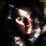 Anupama Parameswaran Instagram – Lights ♥️ #selfiegoals