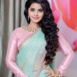 Anupama Parameswaran Instagram - Credits Photography :@karteeksivagouni Saree design : @asmitha.madhulatha Styling : @madhulathareddy Jewellery: @aarni_by_shravani Makeup: @shelarpravin99 Hairstyle: @talekarvaijayanti Thanku guys for making my evening beautiful ♥️♥️♥️ #vunnadhiokatezindagi audio function ♥️♥️♥️