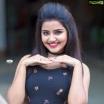 Anupama Parameswaran Instagram - Credits Styling: @meghanaalluri Outfit: @notchabovecreations Photography: @kamalkirang Makeup : @shelarpravin99 Hairstyle: @kaminihairstylist Thanku guys 🖤 It's the "ME" look 😅 Loved it #vunnadhiokatezindagi promotions 🤗