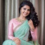 Anupama Parameswaran Instagram - Credits Photography :@karteeksivagouni Saree design : @asmitha.madhulatha Styling : @madhulathareddy Jewellery: @aarni_by_shravani Makeup: @shelarpravin99 Hairstyle: @talekarvaijayanti Thanku guys for making my evening beautiful ♥️♥️♥️ #vunnadhiokatezindagi audio function ♥️♥️♥️