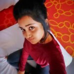 Anupama Parameswaran Instagram - Orange 💘 #homesick me 😢