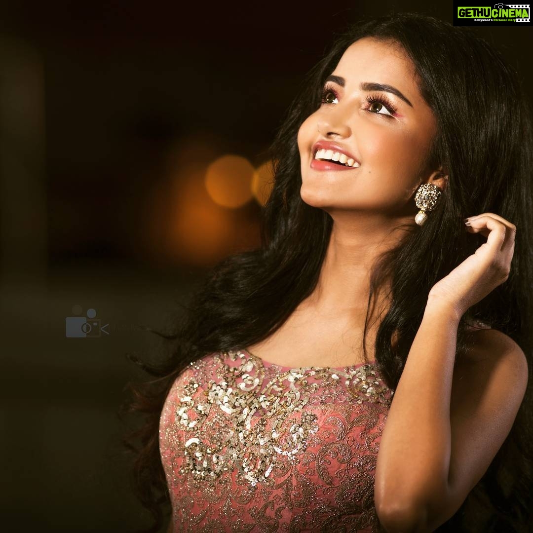 Anupama Parameswaran Instagram - One more π For the cover of @redmagazineofficial β€ Outfit: @jade_bymk Accessories: @accessoriesbyanandita Makeup: @sandysartistry Photo: @photriyavenky Location: @westinhyderabad Styled by @officialanahita