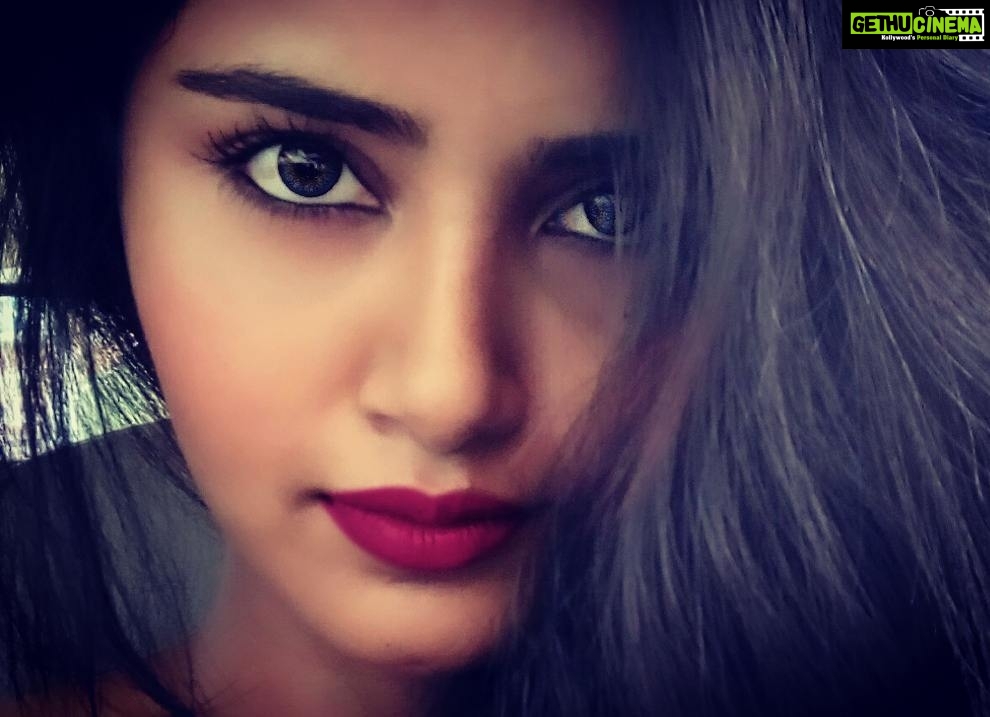 Anupama Parameswaran Instagram - 👀