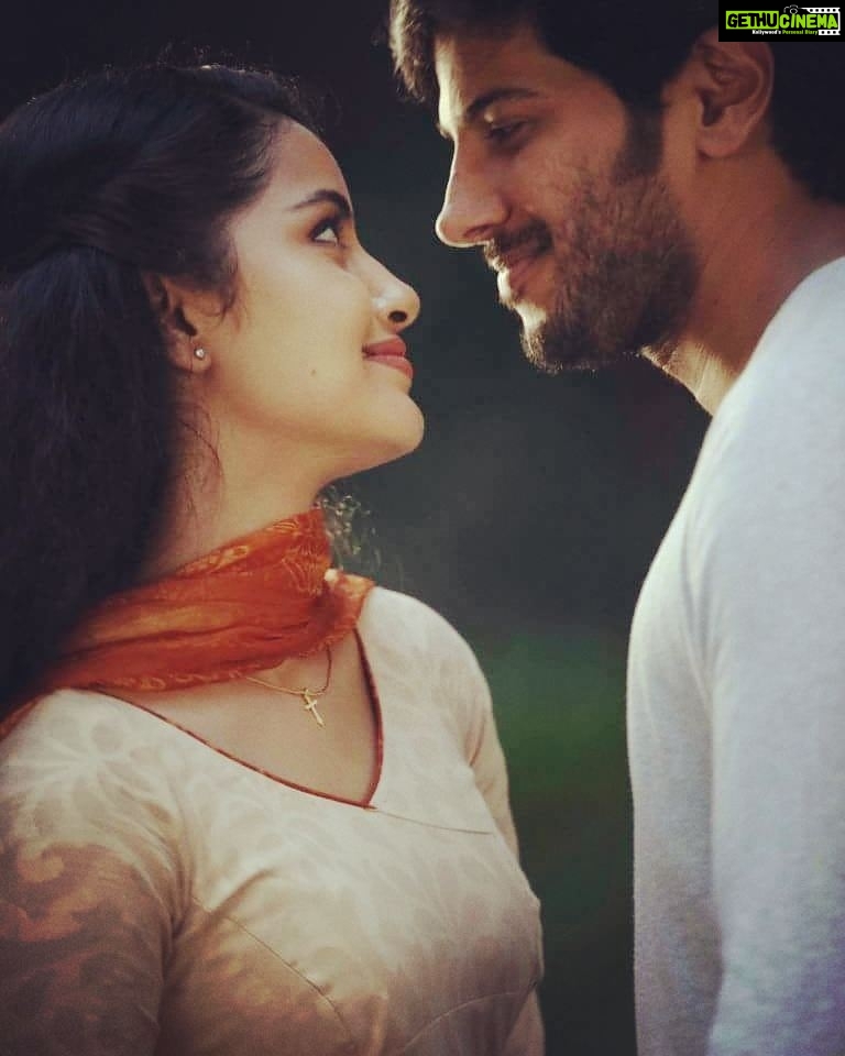 Anupama Parameswaran Instagram - 😊😊😊 Jomon and Catherine #shootdiaries