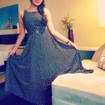 Anupama Parameswaran Instagram - 👗 "baava, baava... Na dress baavundha?" Hehehhe