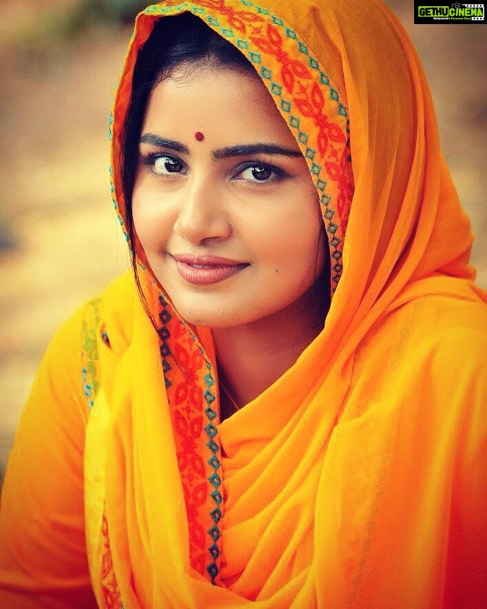 Anupama Parameswaran Instagram - Sudha ❤ #retro #shootdiaries