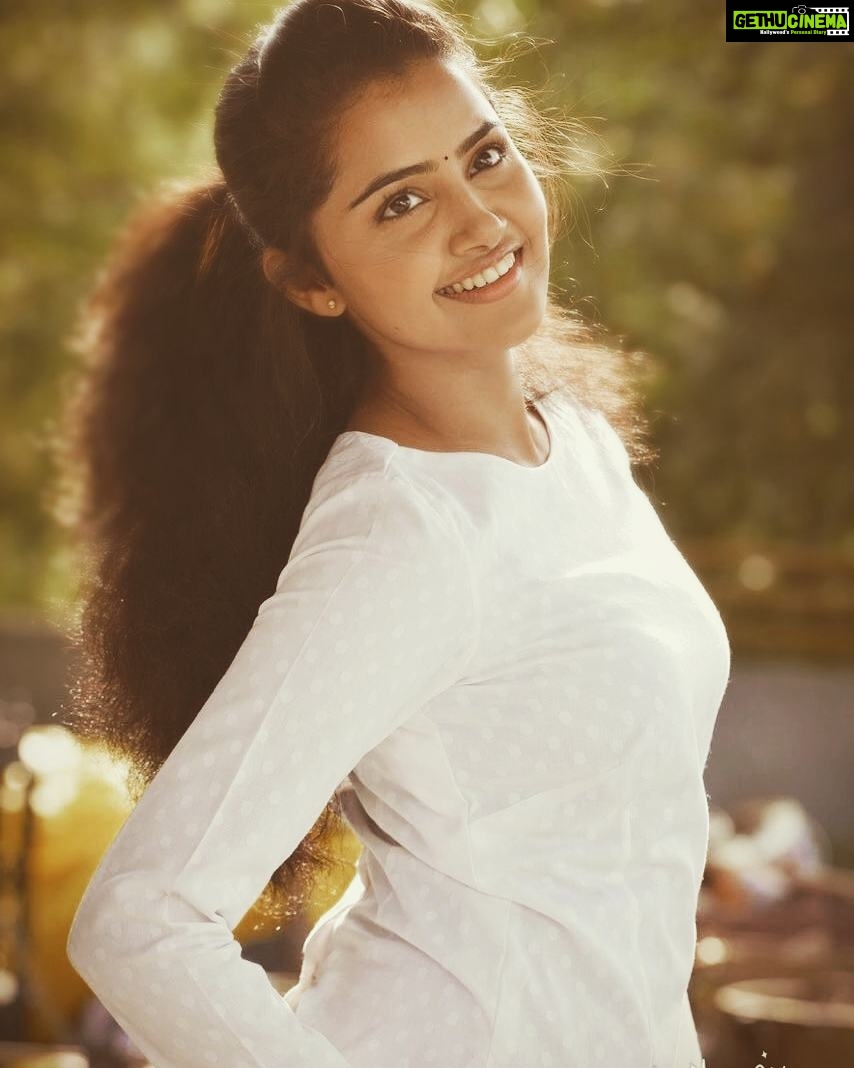 Anupama Parameswaran Instagram - #sunkissed