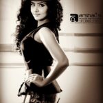 Anupama Parameswaran Instagram - #curls#courage#conquer