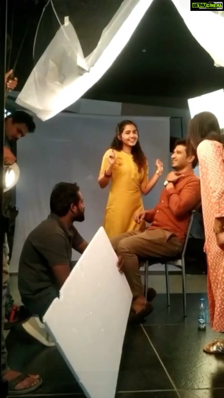 Anupama Parameswaran Instagram - And this happens before “action” 😬 #behindthescenes I hope I am not wrong @actor_nikhil @suryapratappalnati 😁