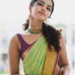 Anupama Parameswaran Instagram - Saree tales never fails 😁 Designer( saree blouse) : @arka_by_divya_kanigalupula Jewellery (Choker & earrings) : @petalsbyswathi Jewellery (Bangles) : @kushalsfashionjewellery Photographer : @thechillpixelco Styling : @sandhya__sabbavarapu Assisted by : @mythri_g @rashmi_angara Event organised by @anudeep_munna Saree by @kisanfashionmall