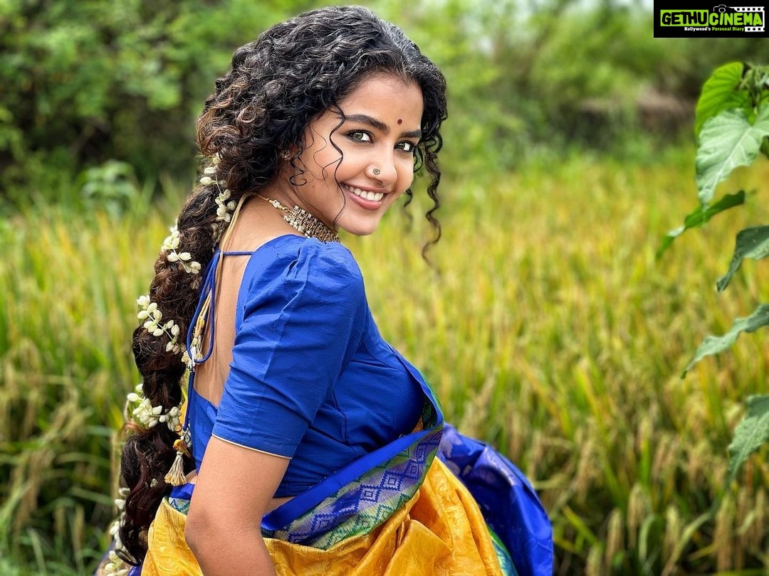 Anupama Parameswaran Instagram - Being Kanikonnna 🌾🌼