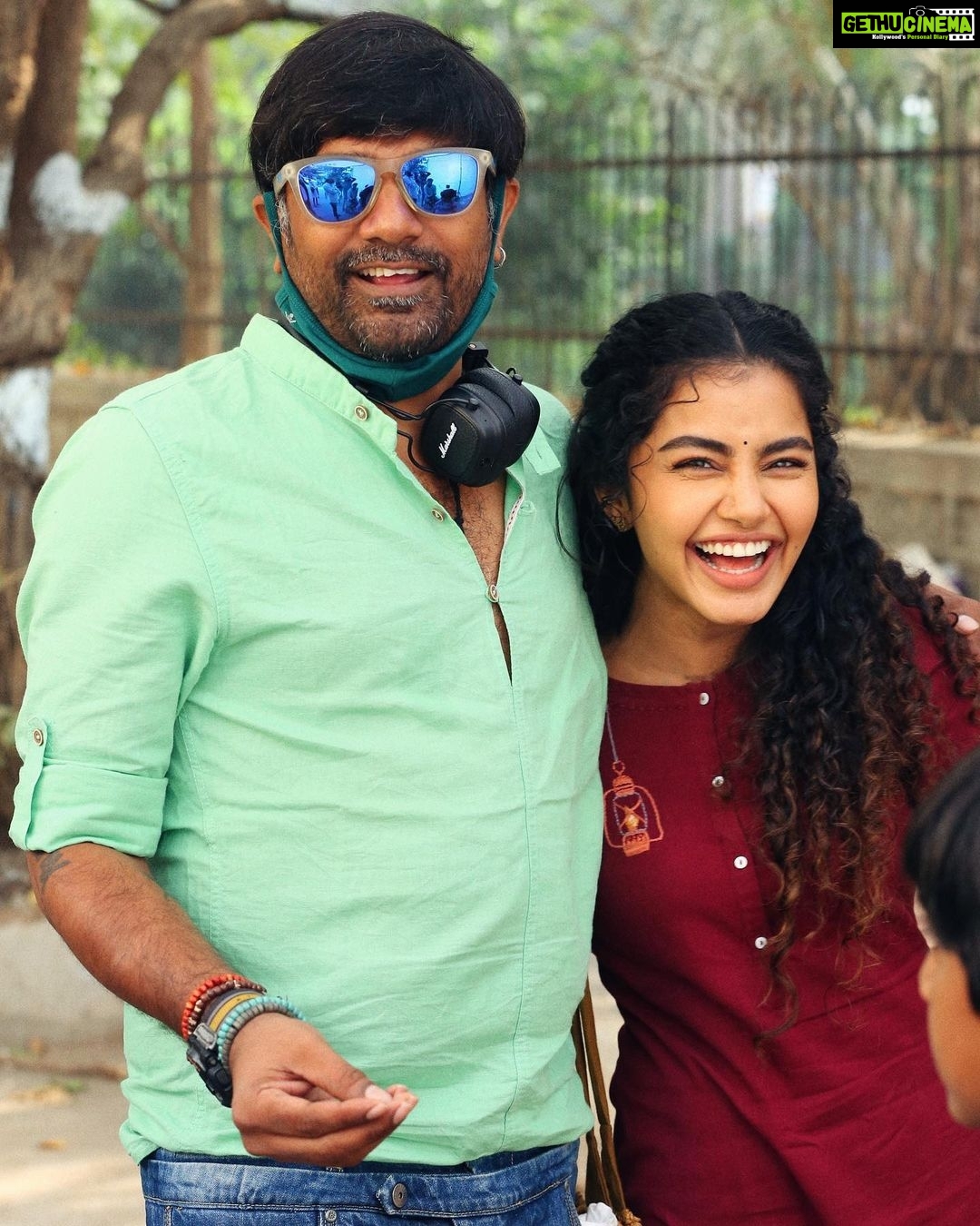 Anupama Parameswaran Instagram - Happy birthday to my most favourite director ♥️ @suryapratappalnati 😘😘😘 #18pages